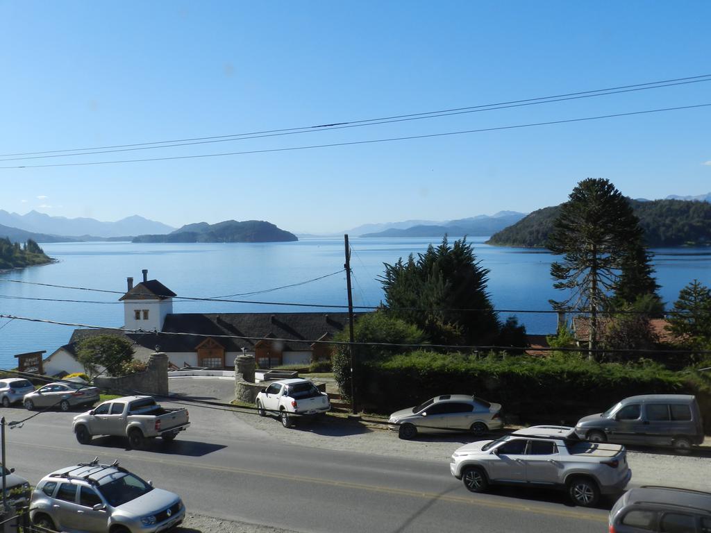 Bonita Lake House - Hostel & Bungalows Bariloche Buitenkant foto