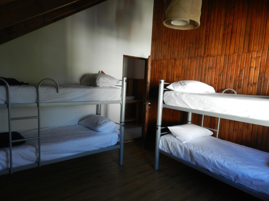 Bonita Lake House - Hostel & Bungalows Bariloche Buitenkant foto