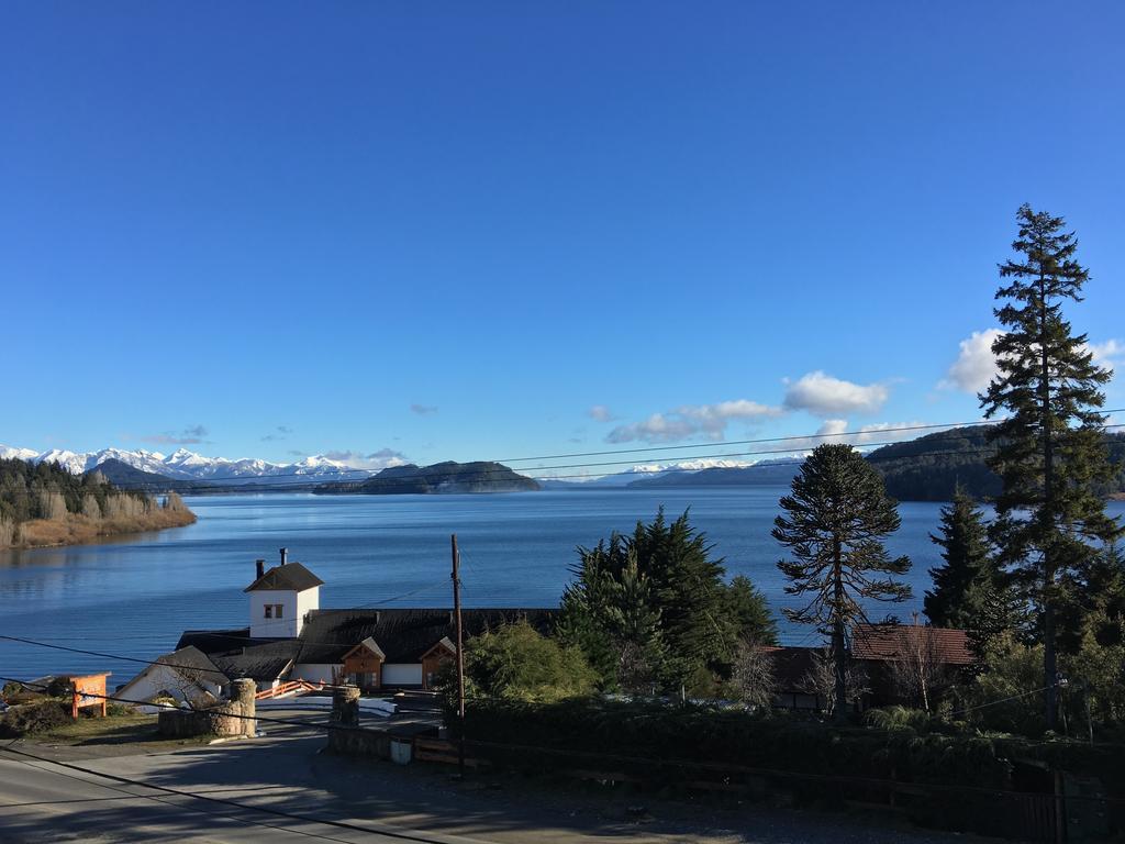 Bonita Lake House - Hostel & Bungalows Bariloche Buitenkant foto