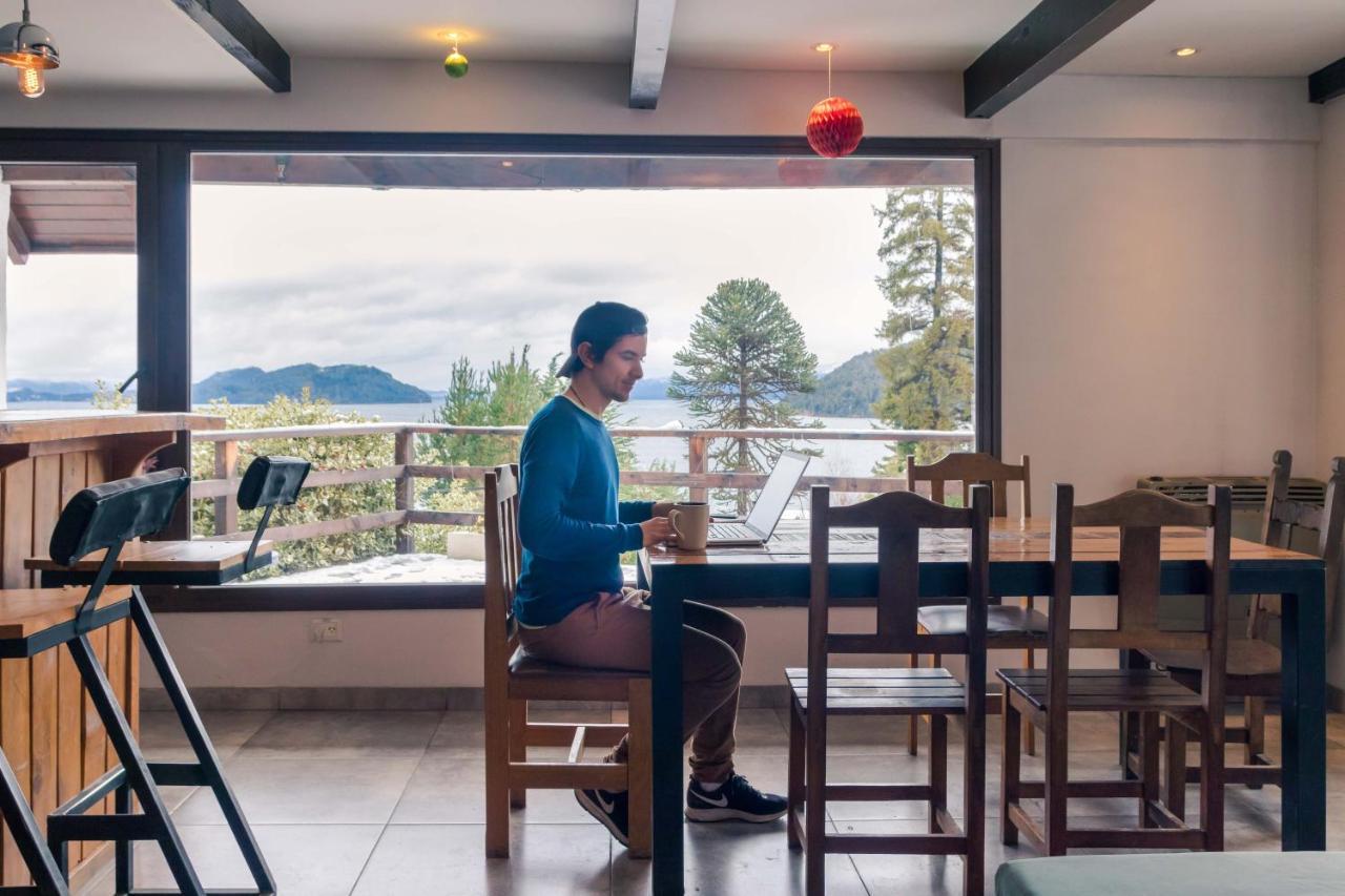 Bonita Lake House - Hostel & Bungalows Bariloche Buitenkant foto