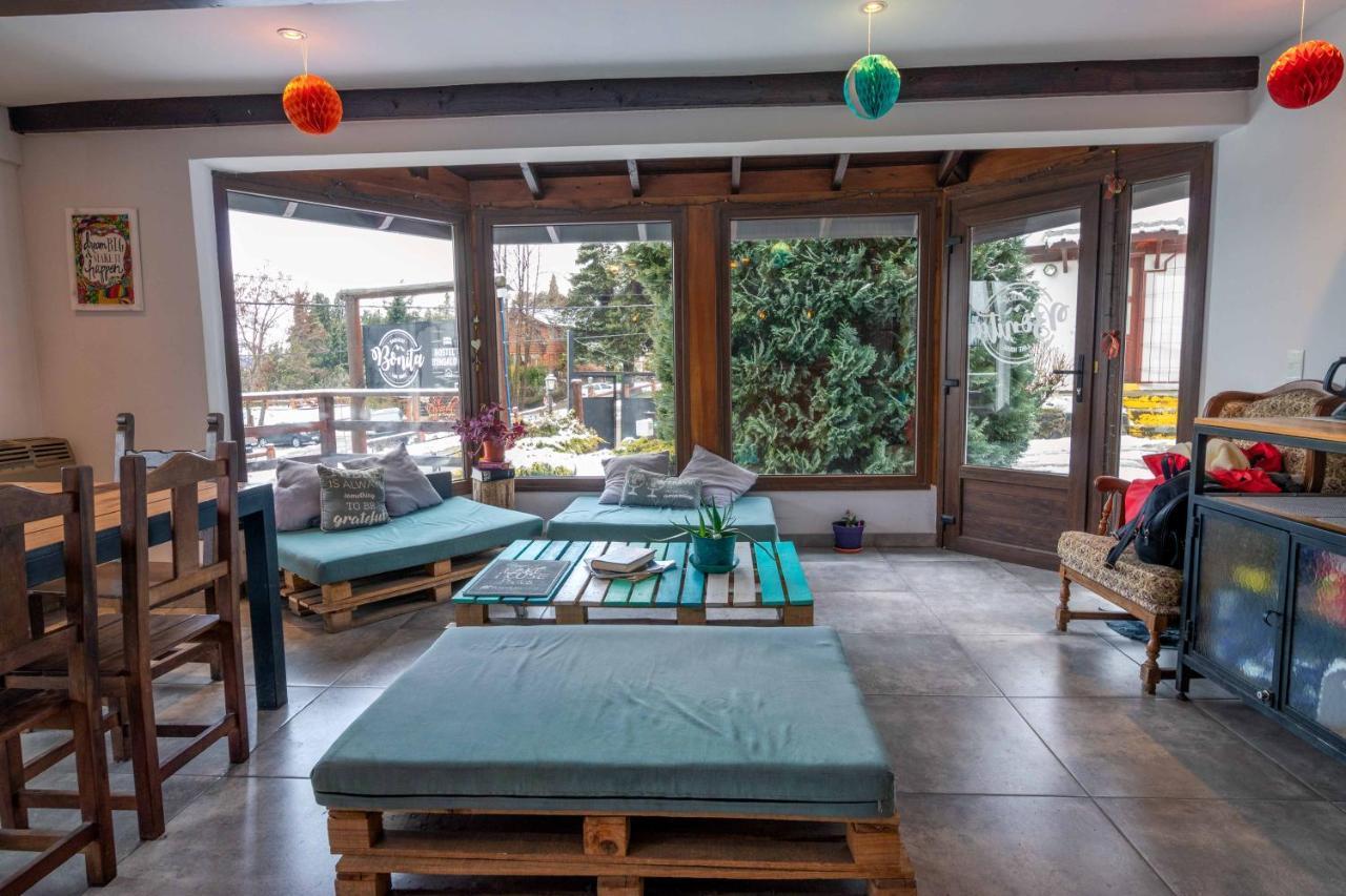 Bonita Lake House - Hostel & Bungalows Bariloche Buitenkant foto